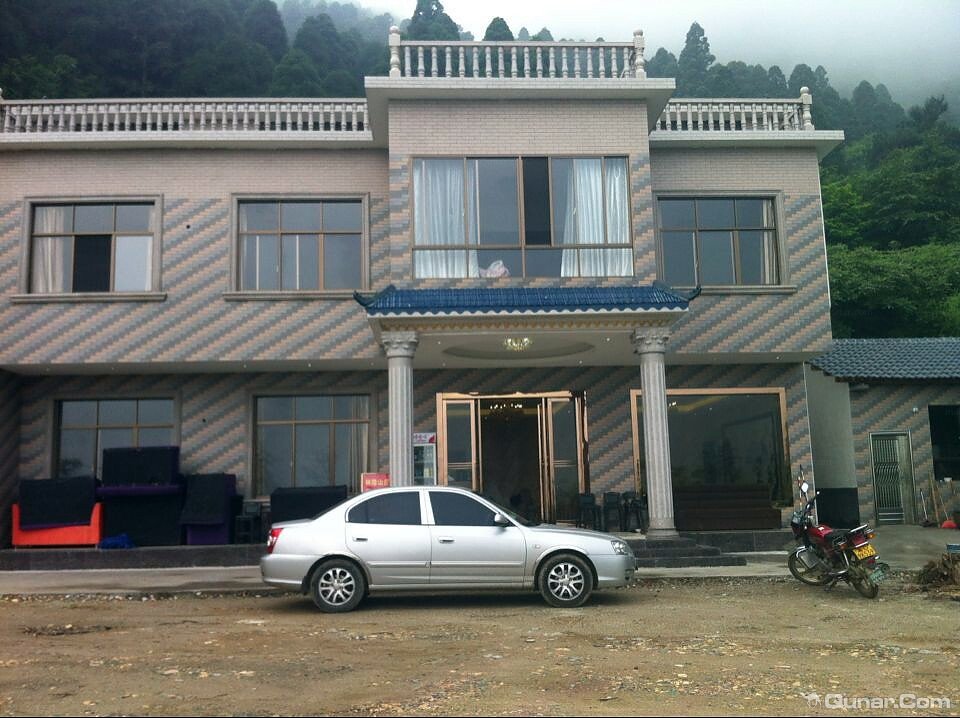 衡阳南岳林隐山庄